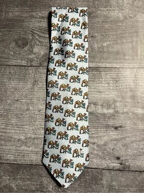White Camel Print Men's Tie - Classic Novelty Pattern